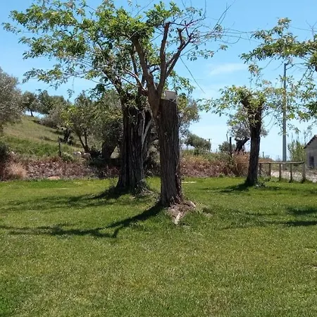 Chalet Casale Chiara & Giulia *